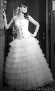 Продаю красивое белоснежное свадебное платье 1 раз в б/у (не венчанное) - Изображение #1, Объявление #828681