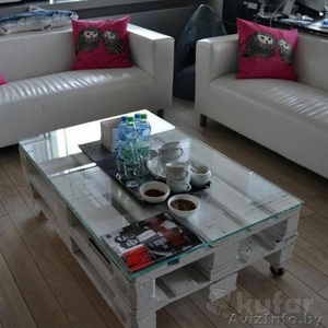 Стол журнальный или обеденный